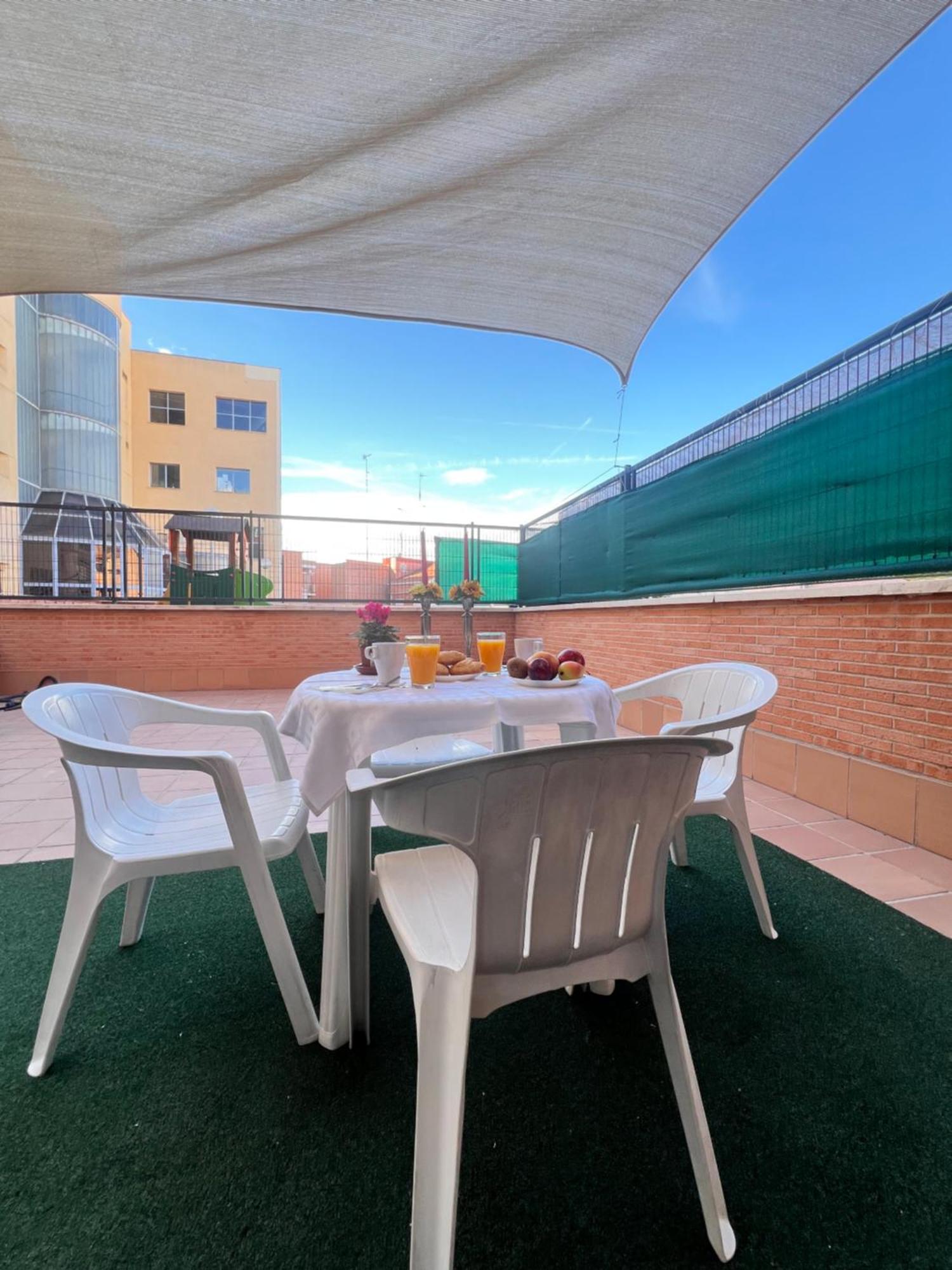 Fabuloso Apartamento Completo Centro Ciudad Mostoles Kültér fotó