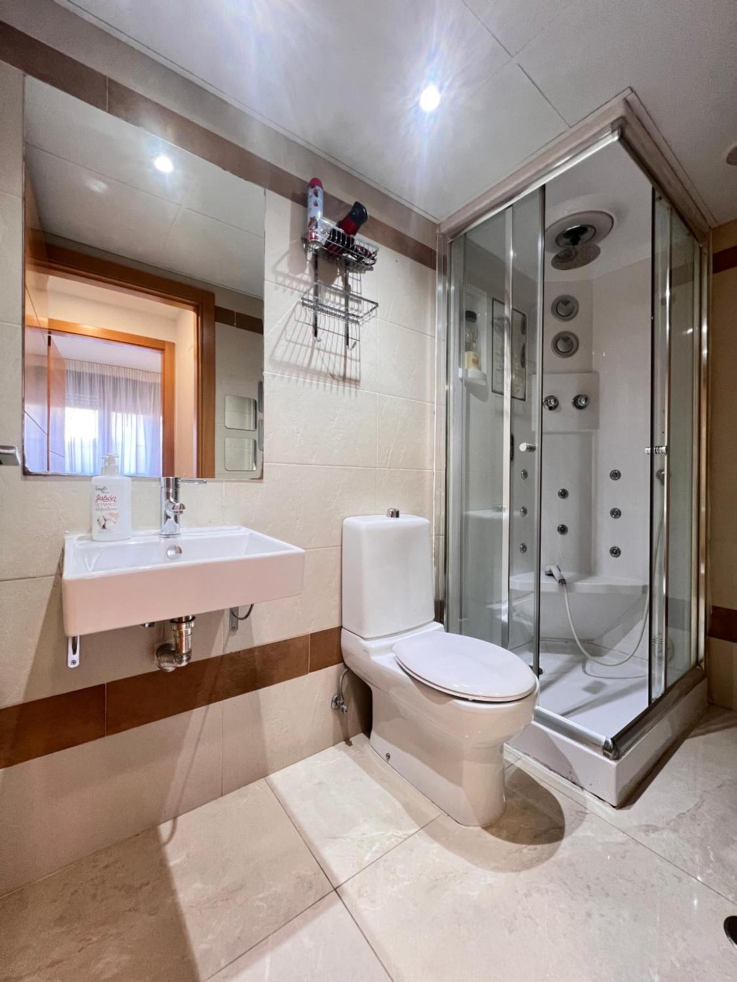 Fabuloso Apartamento Completo Centro Ciudad Mostoles Kültér fotó